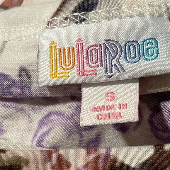 Lularoe Floral Carly with Hummingbirds Small - Picture 3 of 4